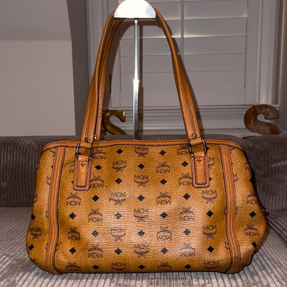 MCM Cognac Visetos Shoulder Bag - Picture 5 of 16